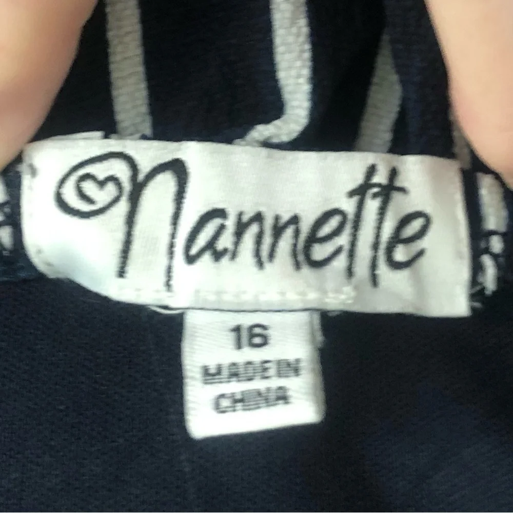 Nannette GIRLS SZ 16 navy w wht pinstripe jumpsuit w button detail & bow
